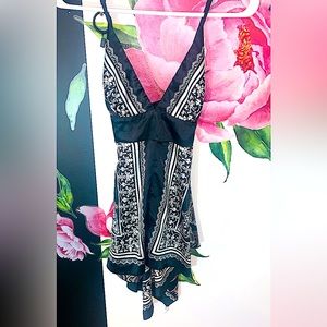 PLASTIC BRAND🩶Silky, Satin Flowy Camisole